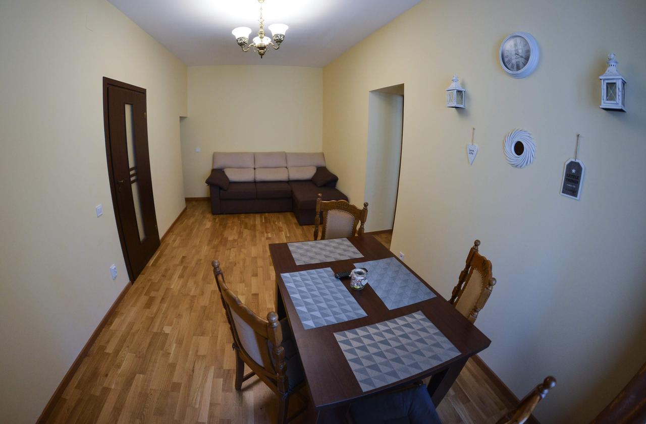 Apartment Luca Poarta Schei Braşov Buitenkant foto