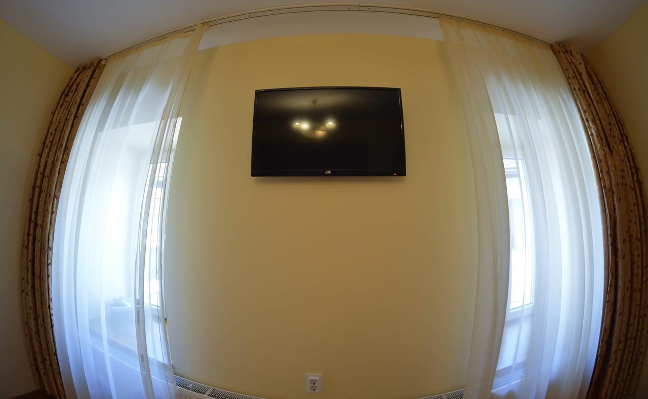 Apartment Luca Poarta Schei Braşov Buitenkant foto